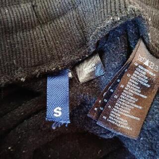 ジーパン、パンツ、スエットパンツの画像