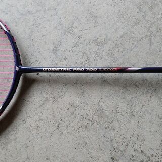 バドミントンラケット YONEX