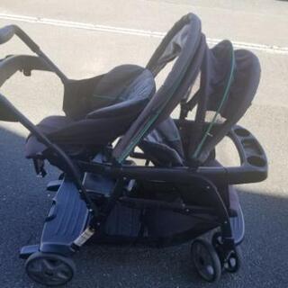 Graco 2人乗りベビーカー(縦型)の画像