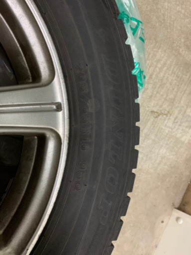 アルファードタイヤ　16インチ、ホイール付き　4本セット