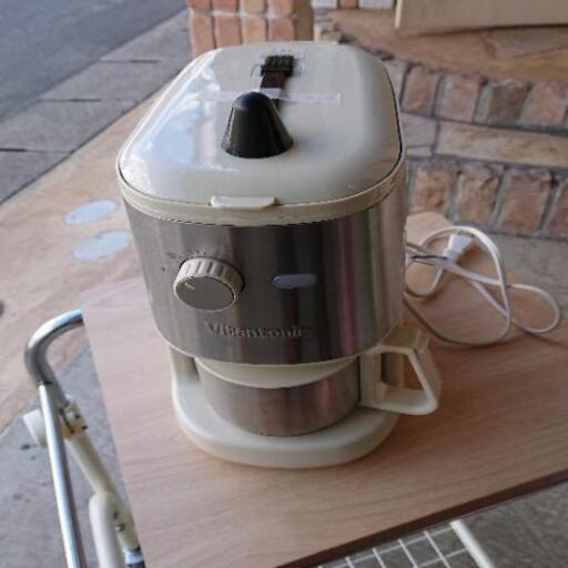 コーヒーメーカー