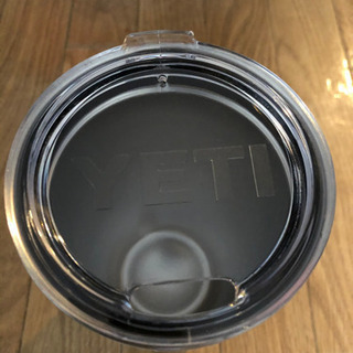 YETI RAMBLER 20 カラー : SILVER （シルバー） 商談中の画像