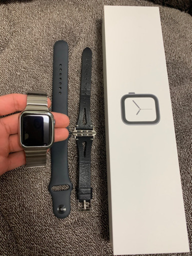 アップルウォッチ 4  ブラック　４０mm