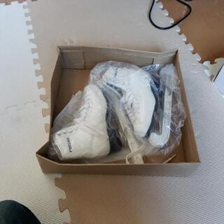 (  ´◉ω◉` )σ中古フィギュアスケート24cm