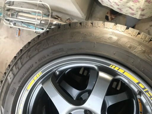 アルファードスタートレスタイヤR 17インチ