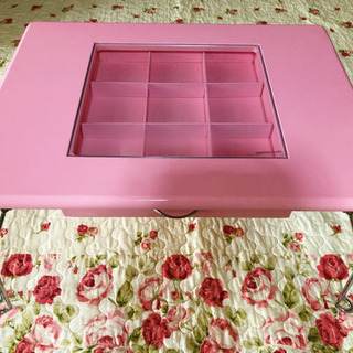 折りたたみ　ガラス　ディスプレイ　テーブルの画像