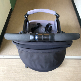 【値下げ】アップリカ 軽量ベビーカー カルーンエアー AB カラフルストライプBKの画像