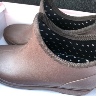 ブラウンのレインブーツ　Mの画像