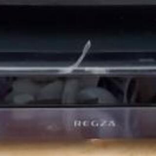 受け渡し予定者あり。REGZA説明書付き