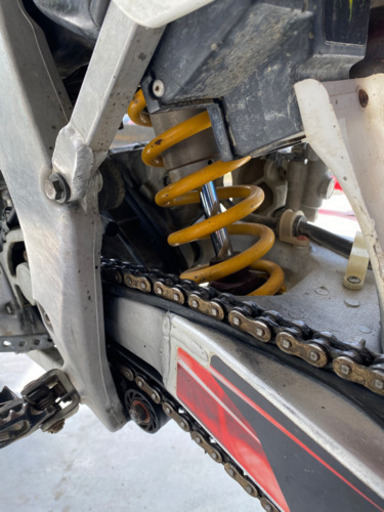 ホンダ   CRF450R  純正FCRキャブとワンオフマフラーでフルパワーです