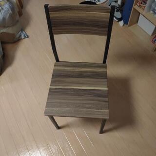 ダイニングチェア 4脚セット　本日午前まで募集の画像