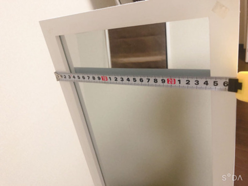 鏡　ファッションチェック　身だしなみ