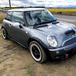 【成約済】BMW mini Cooper S スーパーチャージャー！