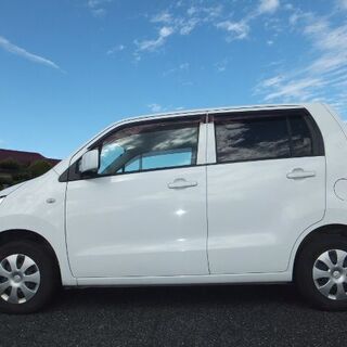 ７万㌔台　車検長　修復歴無し　人気のホワイト　ナビ　エアコン　キーレス　総額１６万の画像