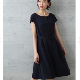 NATURAL BEAUTY BASIC バックルベルトワンピース Mの画像