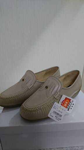 【新品・未使用】本革・健康に良い磁気付シューズ・サイズ24.5㎝EEE・色オーク