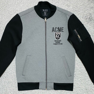 ジャケット