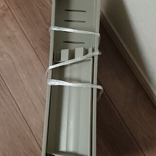 まとめ売り２⑰ スリムワゴン３段 グレーの画像
