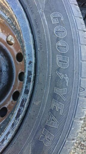 車のパーツ 2019/08 Good Year tire. 185/60/R15