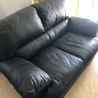 ソファーを無料で差し上げます！（中古品）