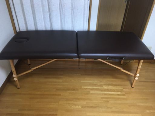 マッサージベッド
