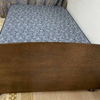 セミダブルベッドの画像