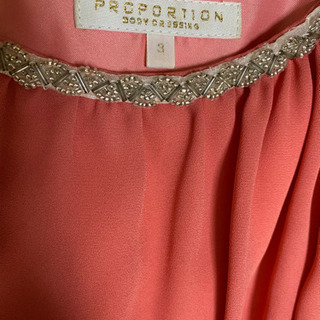 フォーマルワンピースの画像