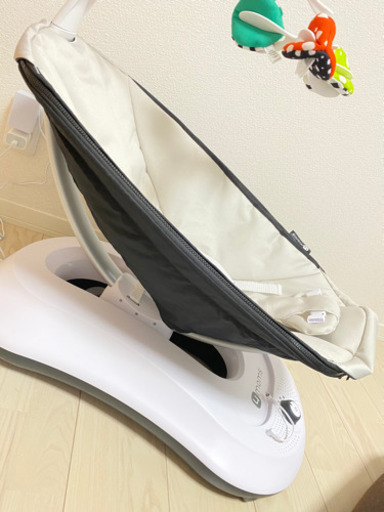 最終値下げ☆4moms ロッカルー　バウンサー
