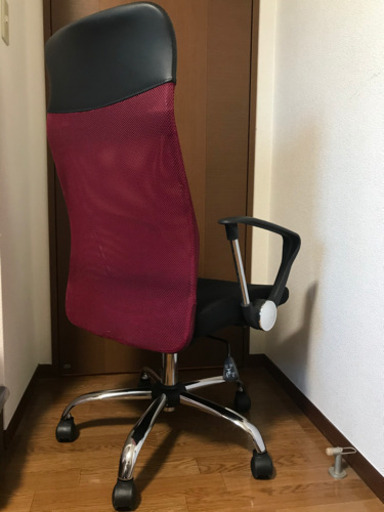デスクチェア　オフィス　椅子