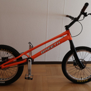 トライアル　バイク　自転車 ほぼ新品】定価13万・トライアルバイク20インチ・カーボン装着