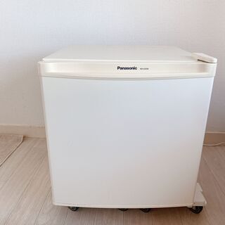 箱型冷蔵庫　パナソニック　NR-A50W-W