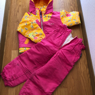 スキーウェアー　分かれてるタイプ