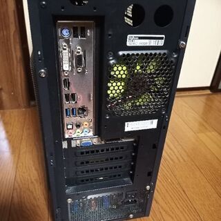 ディスクトップパソコンの画像