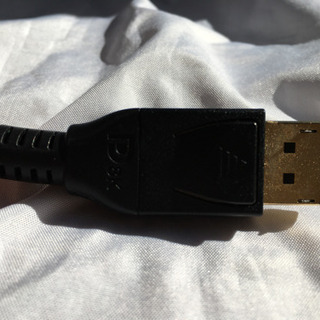 ディスプレイケーブル　5m（HDMI)
