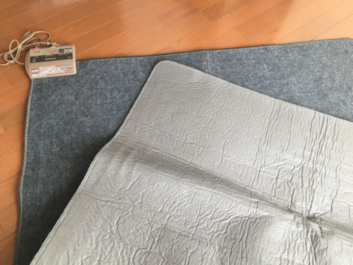 ホットカーペット