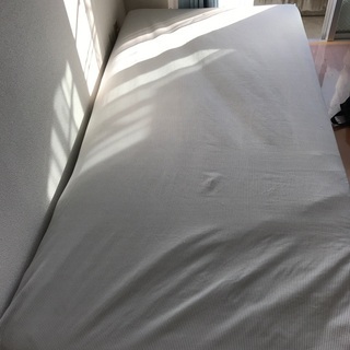 シングルベッド