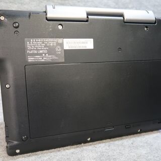 富士通 タブレットPC STYLISTIC Q702/G 11.6インチ Core i5 メモリ4GB SSD64GB Windows10の画像