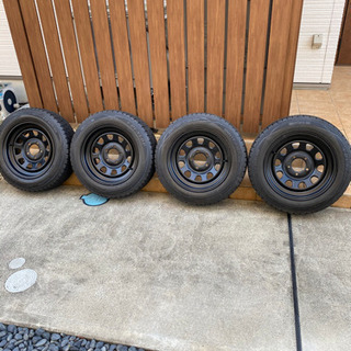 185/65R15スタッドレスタイヤ4本、ホイール付