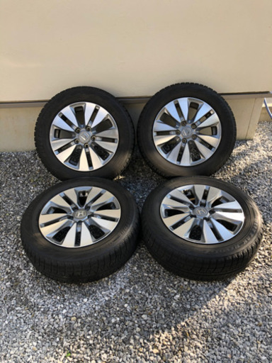 スタッドレスタイヤ　ホイールセット　ステップワゴンRK5 他