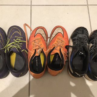 サッカースパイク 22と22.5三足セット ナイキ プーマ