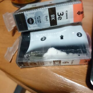 Canon プリンターインク　BCI-3eBKと6BKの画像