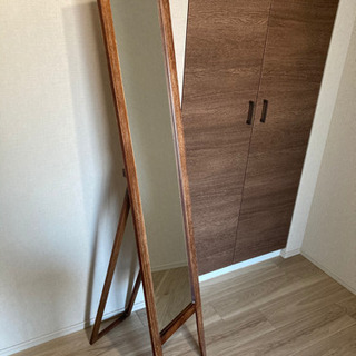 全身鏡の画像