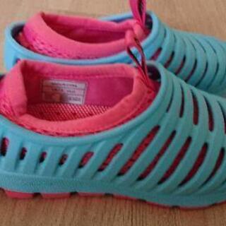 子供靴 19cm 新品