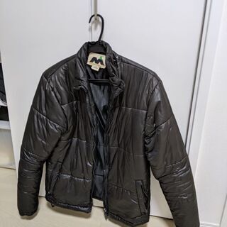 黒ダウンジャンパーMサイズ