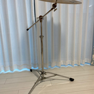 zildjian zbt medium ride 20” &pearl ブーム式シンバルスタンドの画像