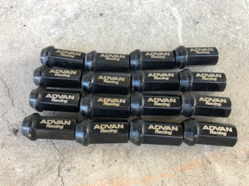 ADVAN RG-D2 17インチ 4穴  PCD100 7J+42