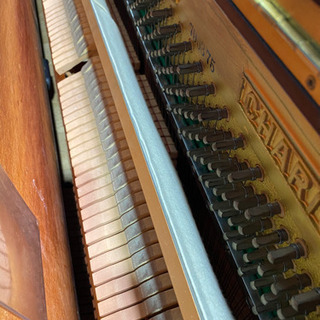 高級感漂う木目のピアノ Charis AH-20の画像