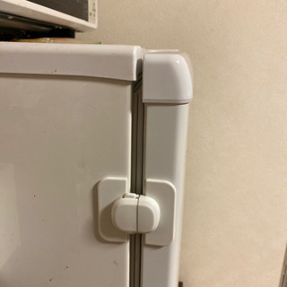 2ドア冷蔵庫(Haier、下部冷凍庫)の画像