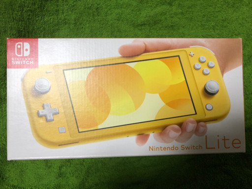ニンテンドースイッチライト　イエロー