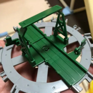 トーマスガチャガチャ、カプセルプラレール